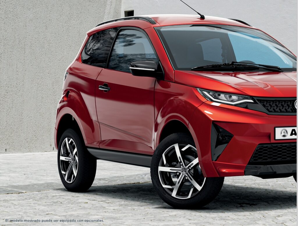 frontal aixam crossover 2025