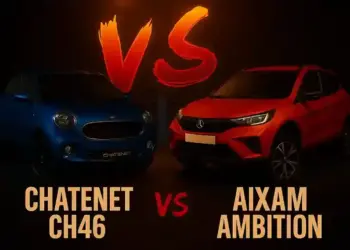 comparativa digital generada por ia entre los coches sin carnet chatenet ch46 y aixam ambition