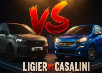 comparativa visual ligier vs casalini en una composicion digital de dos coches sin carnet enfrentados