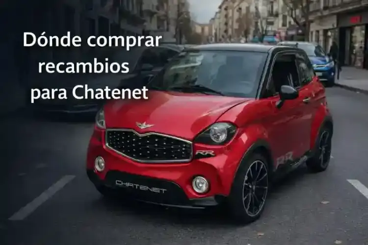 composicion digital de un coche sin carnet chatenet rojo en entorno urbano para ilustrar donde comprar recambios chatenet