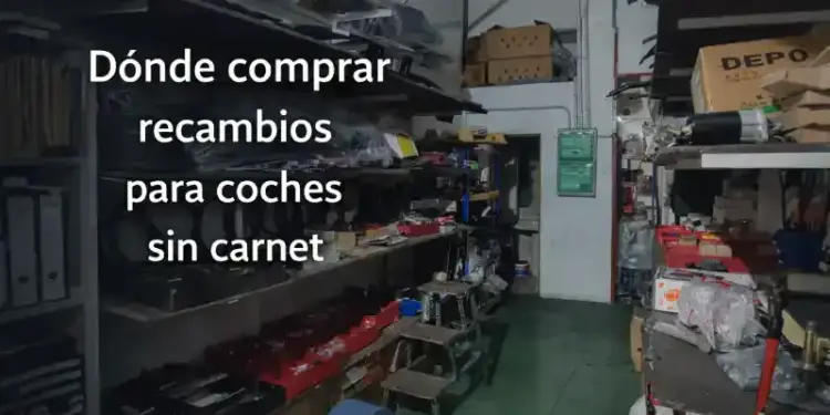 fotografia real de un almacen de recambios para coches sin carnet con estanterias llenas de piezas y repuestos